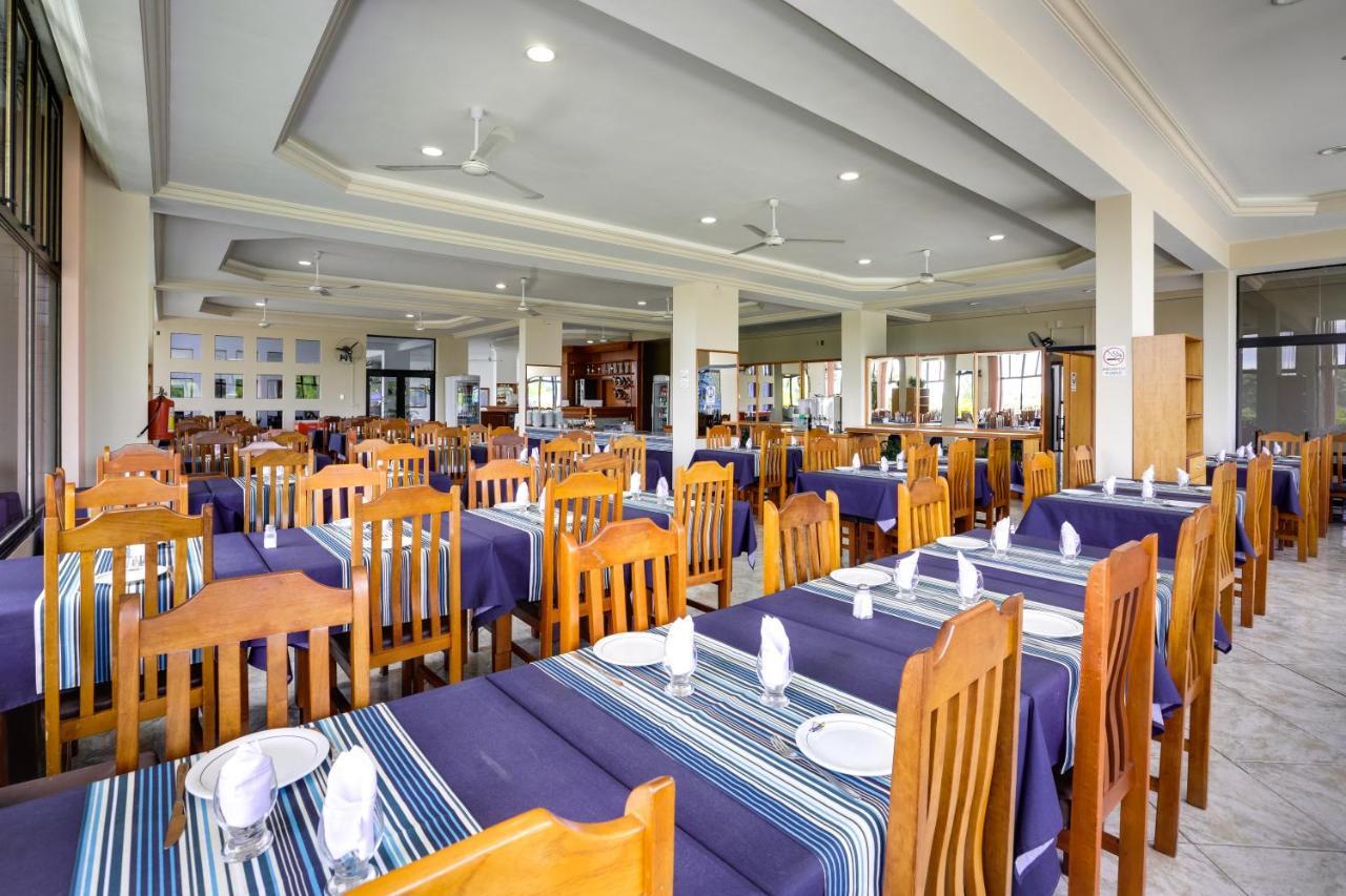 Hotel San Isidro São Gabriel Εξωτερικό φωτογραφία